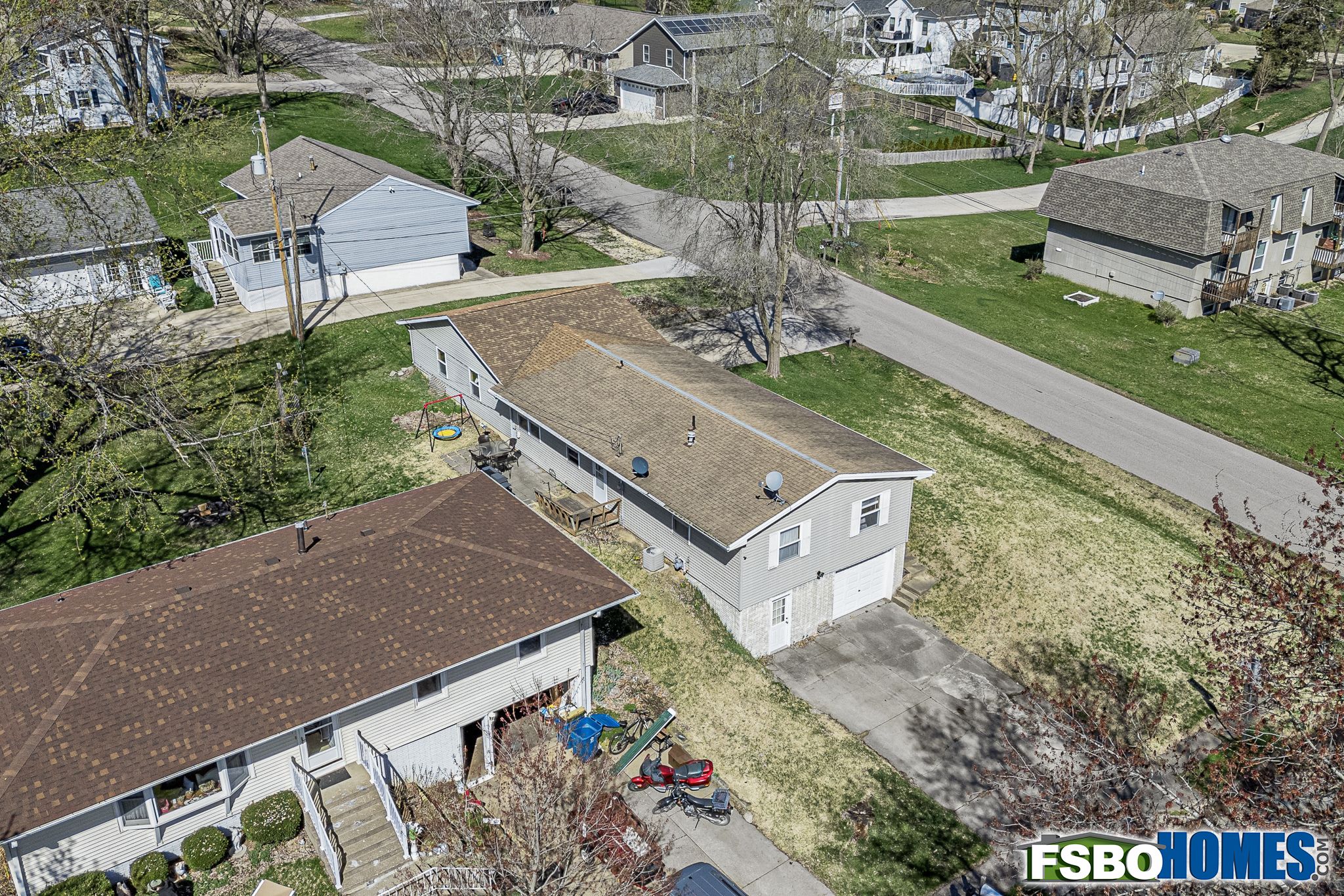 500 May St, Le Claire, IA, Image 28